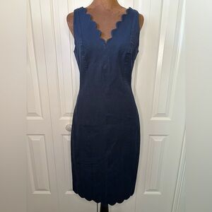 Banana Republic Navy Scalloped Hem V-Neck Dress size 4